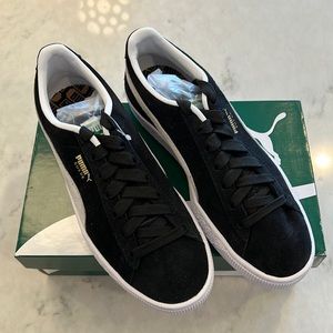 Women’s Puma Suede Classics Size 9 NWT